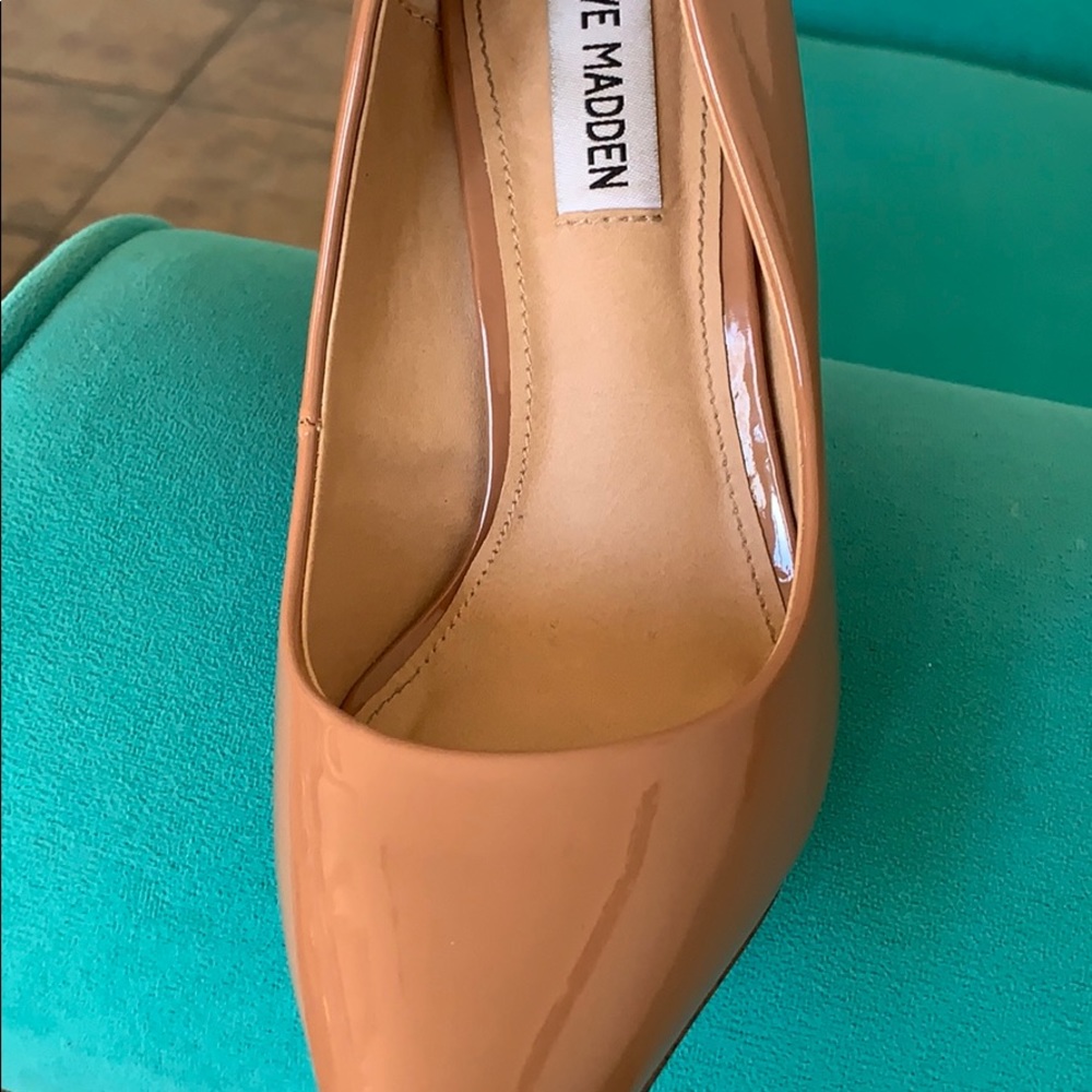 Stilettos 👠 - Picture 3 of 4